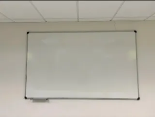 Material oficina, mamparas, mesas, sillas, pizarrs