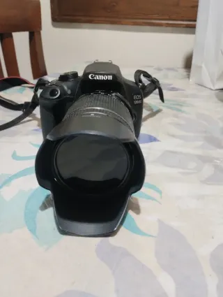 Canon EOS 1200D + accessori