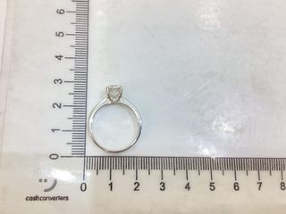 sortija oro 18k con diamante de laboratorio