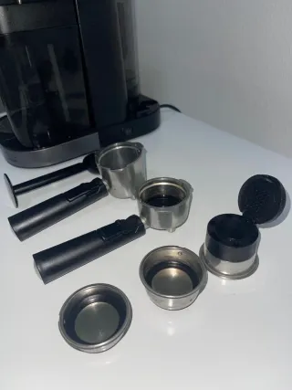 Cafeteira Cecotec Power Instant-ccino