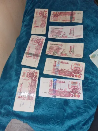 8 Banconote Algerine da 1000