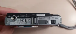 Cámara Panasonic DMC-FS25 Plata 12MP