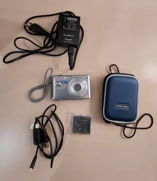 Cámara Panasonic DMC-FS25 Plata 12MP