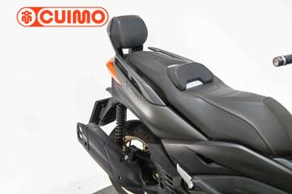 YAMAHA XMAX 125