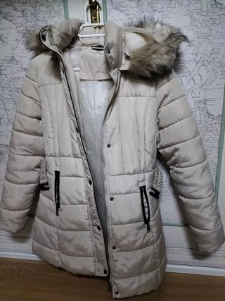 Anorak beige mujer con cinturón