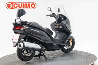 SUZUKI BURGMAN 200