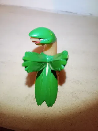 Pokémon finger puppet / toy / figure Tropius