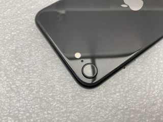 apple iphone se (2020) 64gb