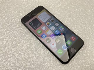 apple iphone se (2020) 64gb