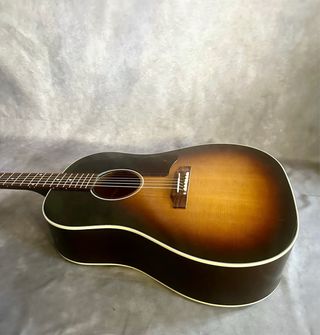 Gibson J-45 Standard Electroacústica USA