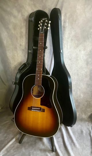 Gibson J-45 Standard Electroacústica USA
