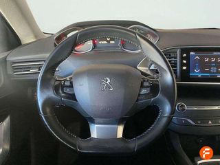 Peugeot 308 5p Style PureTech 130 S&S 6 Vel. MAN