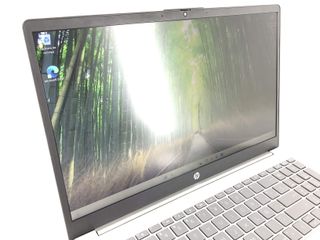pc portatil hp 15-fd0064ns