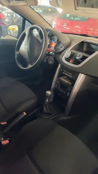 Peugeot 207 2008