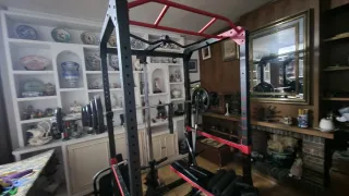 Rack Poleas Banco Barras Mancuernas Home gym.