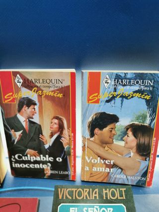 Lote 8 NOVELAS ROMÁNTICAS, Cásate conmigo, tu pasado me condena, Volver a Amar, La luna del Cazador y mas.