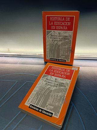 dos libros, HISTORIA DE LA EDUCACIÓN EN ESPAÑA: V nacional-catolicismo