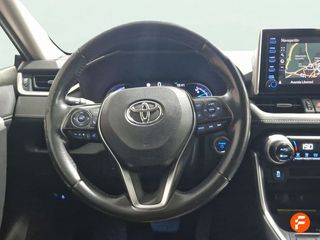 Toyota Rav4 2.5l 220H Advance