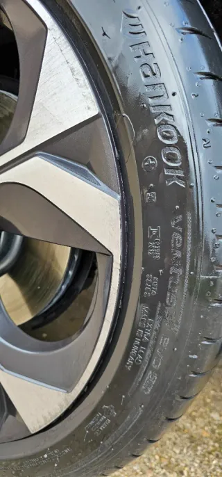 Neumáticos Hankook Ventus Evo 235/45R20 100V