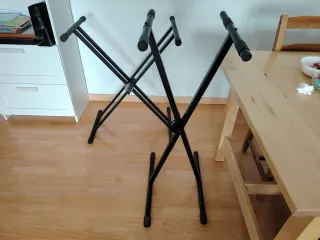 2 Soportes para Teclado