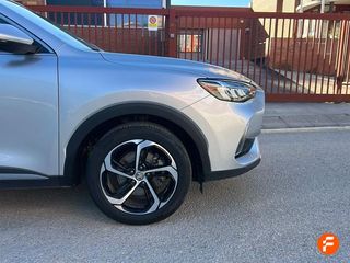 MG HS 1.5T Luxury DCT