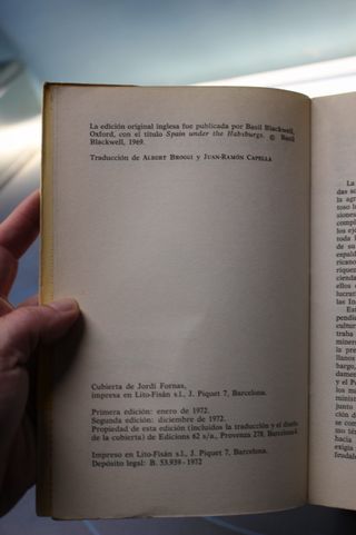 Libros. España bajo los Austrias 2. España y América – Lynch.