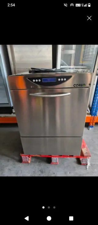 Lavavajillas Corequip con bomba de desagüe