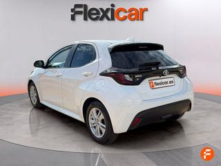 Toyota Yaris 1.5 120H Business Plus