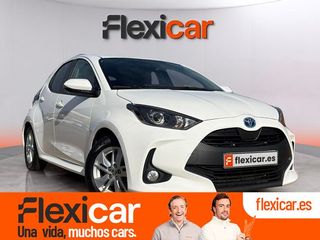 Toyota Yaris 1.5 120H Business Plus