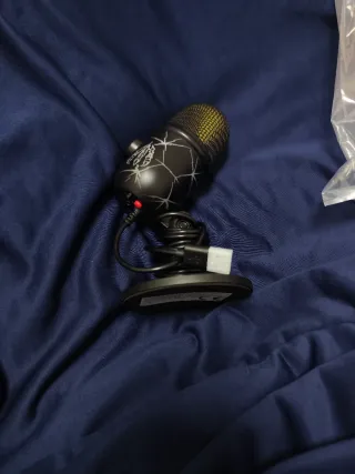 Micrófono Gaming RGB