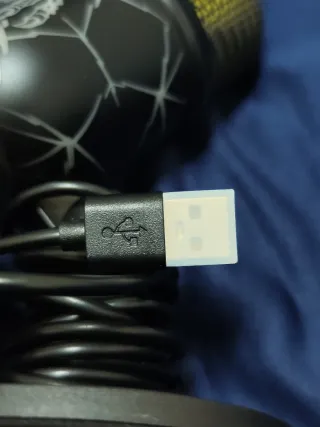 Micrófono Gaming RGB