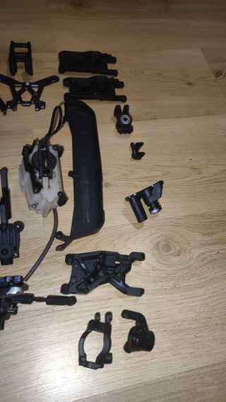 Tekno EB48 4.0 Peças de Reposição