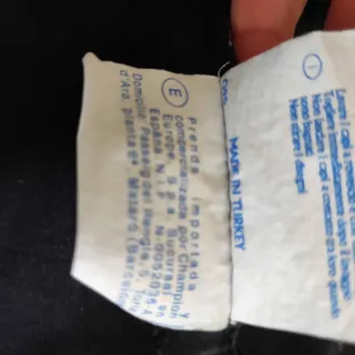 Camiseta Champion Negra