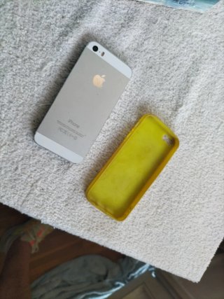 3 iPhones para piezas