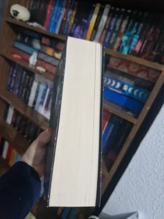 El libro de Azrael / The Book of Azrael (DIOSES...