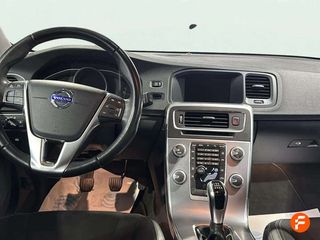 Volvo V60 2.0 D3 Momentum