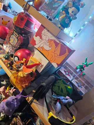 Pokemon Cartas y producto para intercambio