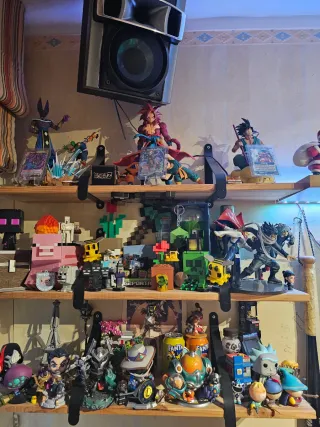 Pokemon Cartas y producto para intercambio