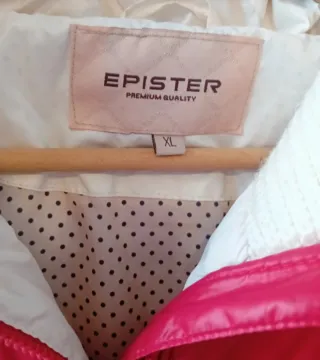 Jaqueta acolchoada vermelha com capuz XL pequeno