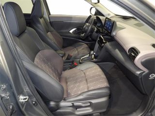 TOYOTA Yaris Cross 1.5 120H Style Plus