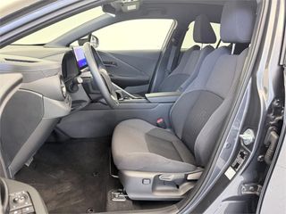 TOYOTA Toyota C-HR Advance Plus + Skyview®