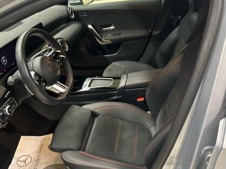 MERCEDES-BENZ Clase A 180 Compacto