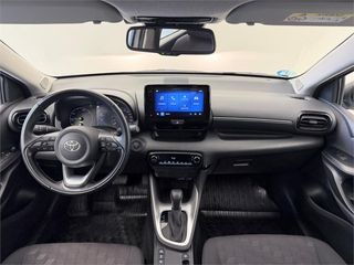 TOYOTA Yaris ACTIVE PLUS