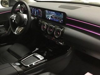 MERCEDES-BENZ Clase A 250 e Compacto con tecnología híbrida EQ