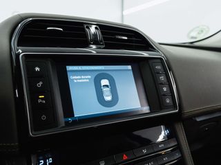 Jaguar F-Pace F-Pace 2.0 i4 Pure AWD