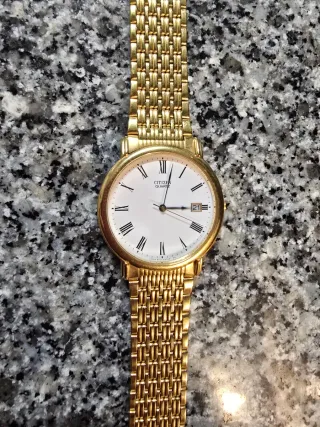 Relógio Citizen Dourado Clássico