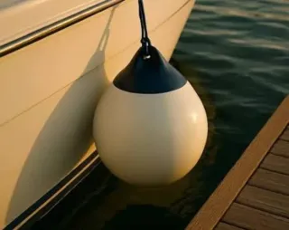 Boya Defensa Barco Polyform A3