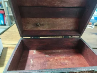 Cajita decorativa estilo baúl