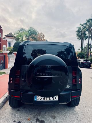 Land Rover Defender 90