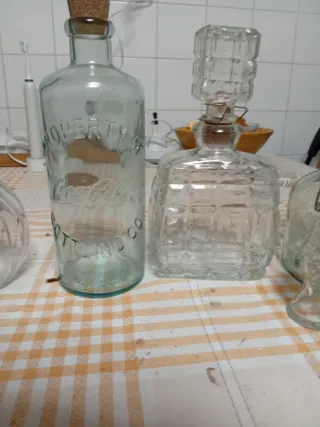 Botellas de colección de vidrio